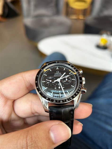 low priced watch similar to omega speedmaster